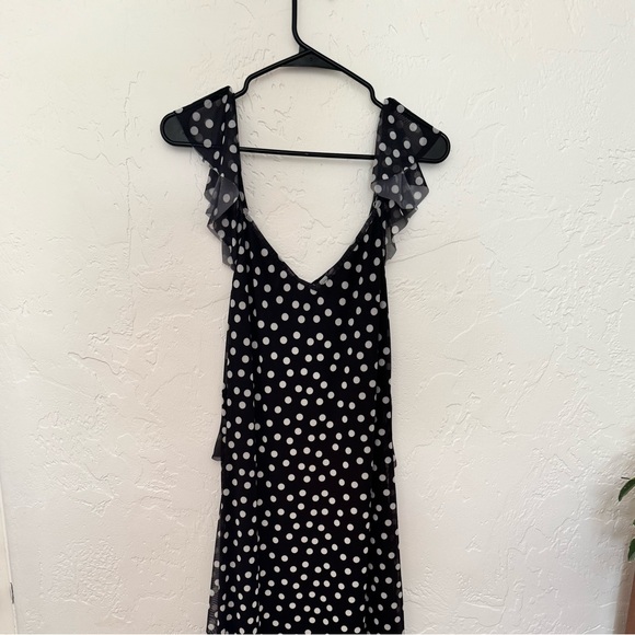 River Island Black Polka Dot One-Shoulder Ruffle Dress NWT - Picture 4 of 8